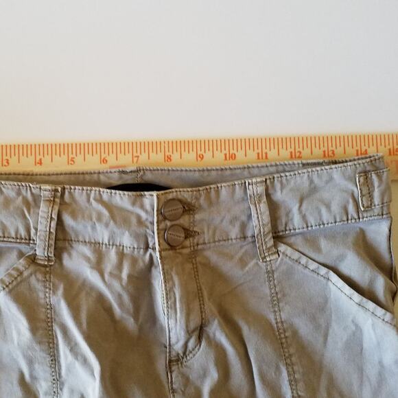 Sanctuary Womens Size 26 Cargo Pants Stretch Tan Pockets Stretch Mid Rise - Picture 4 of 8